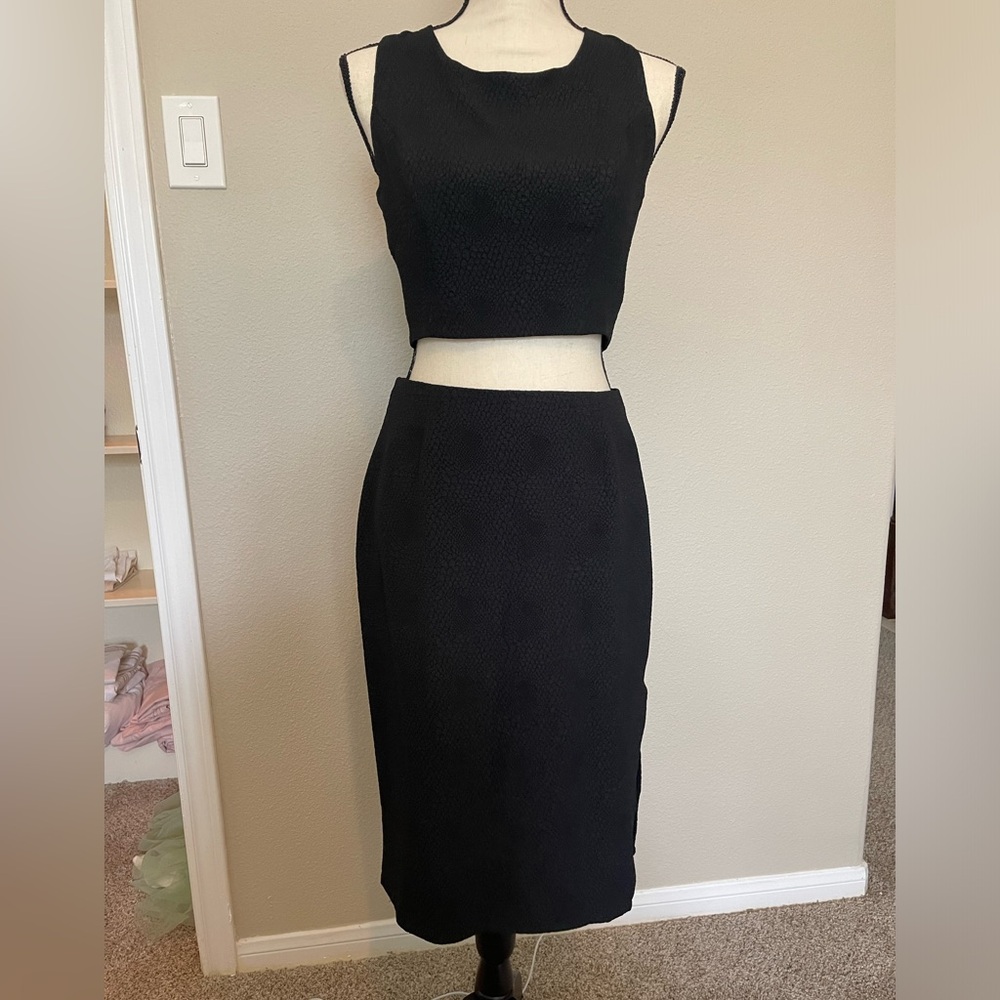 Two piece crop skirt set - S/M - like new